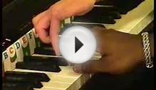 First lesson of an adult beginner. Piano exercises and games